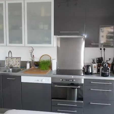 Les Grenadines Du Samedi Au Samedi Антіб