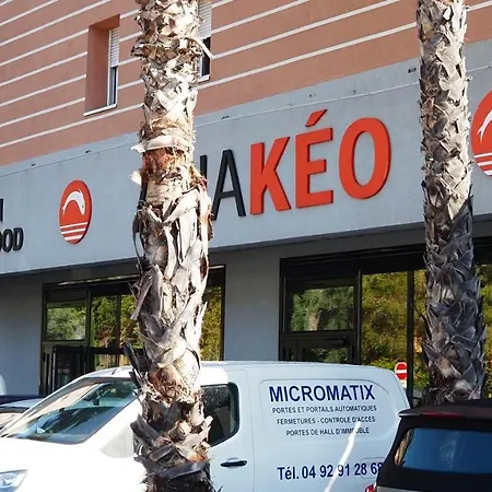 Les Grenadines Du Samedi Au Samedi * Антіб