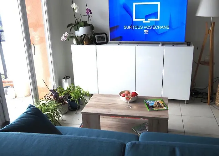 Les Grenadines Du Samedi Au Samedi Apartment *